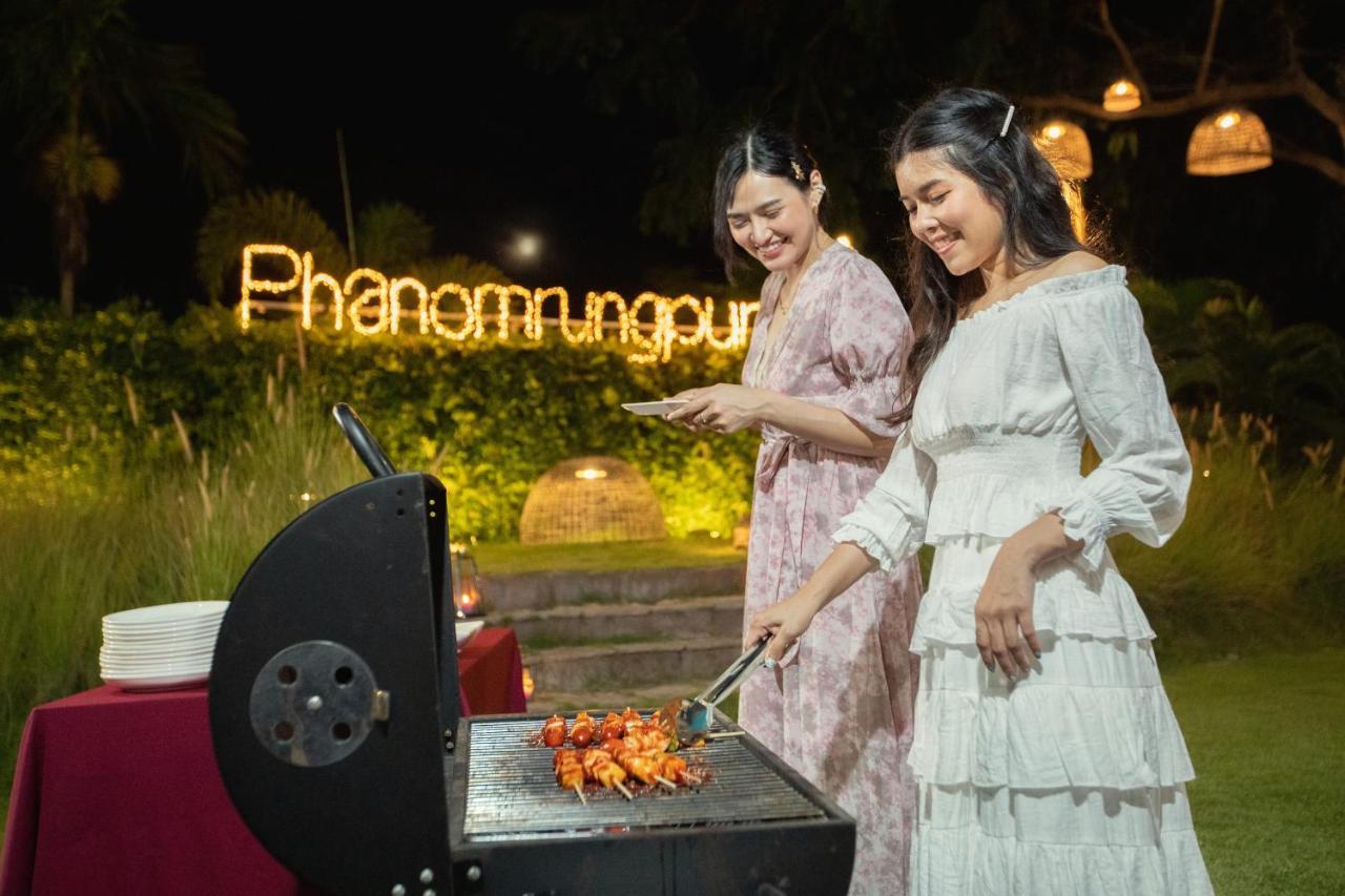 Phanomrungpuri Hotel Buriram Nang Rong Екстериор снимка
