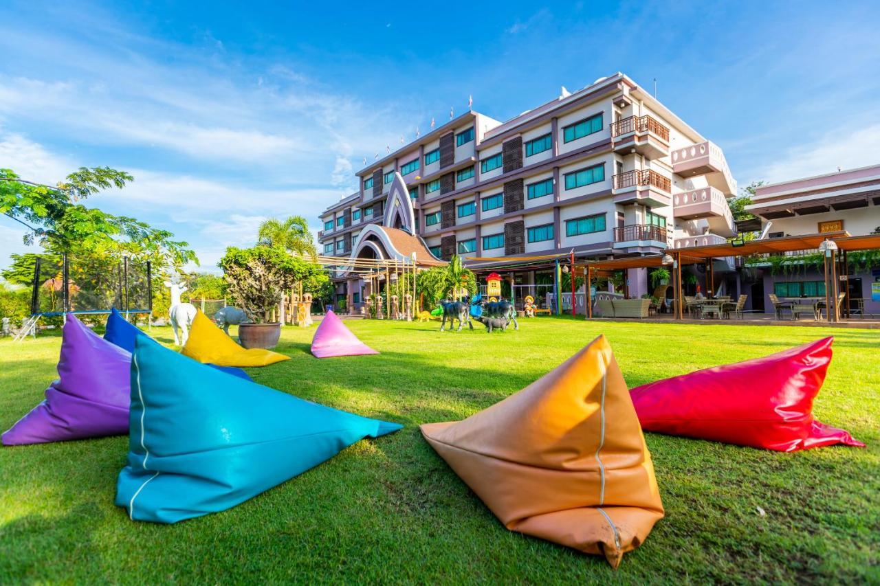 Phanomrungpuri Hotel Buriram Nang Rong Екстериор снимка