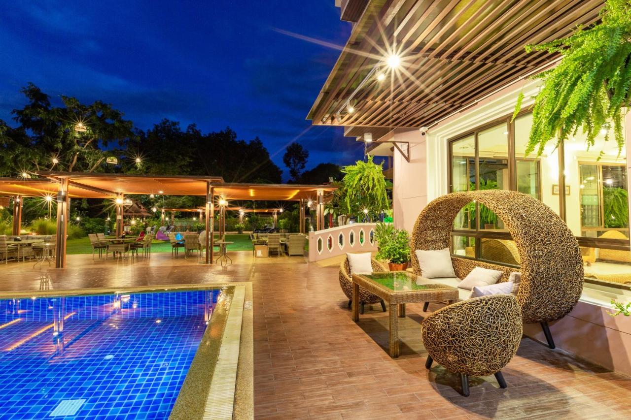 Phanomrungpuri Hotel Buriram Nang Rong Екстериор снимка