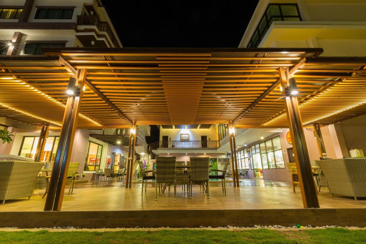 Phanomrungpuri Hotel Buriram Nang Rong Екстериор снимка